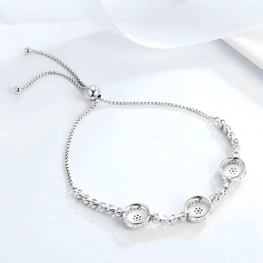 Pulsera Ojos de Alá <myexti><span>Plata de Ley 925, chapada en oro blanco, con circonitas y longitud ajustable</span></myexti> - Imagen 4