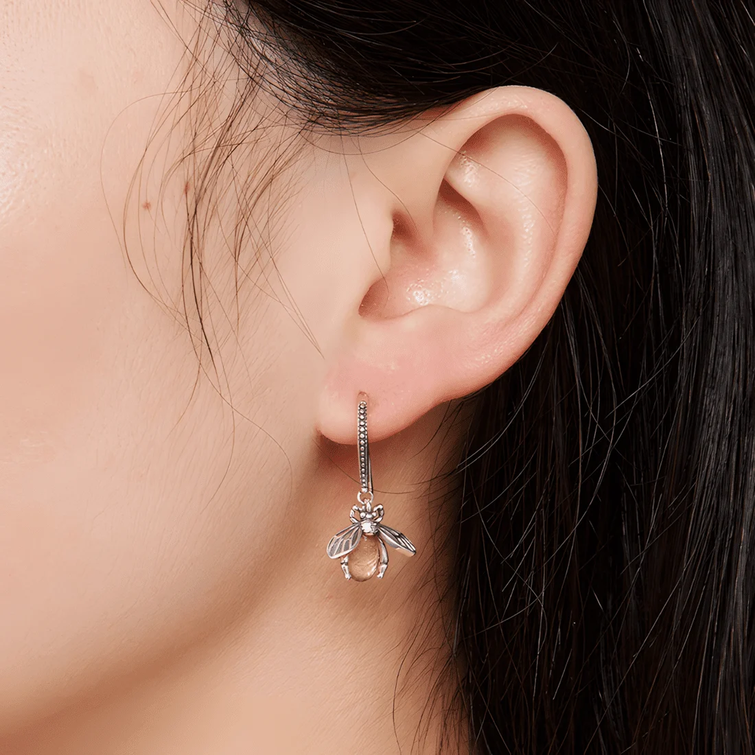 Pendientes de Gota Abeja <myexti><span>Plata de Ley 925, chapada en oro blanco, con circonitas color champán</span></myexti> - Imagen 2