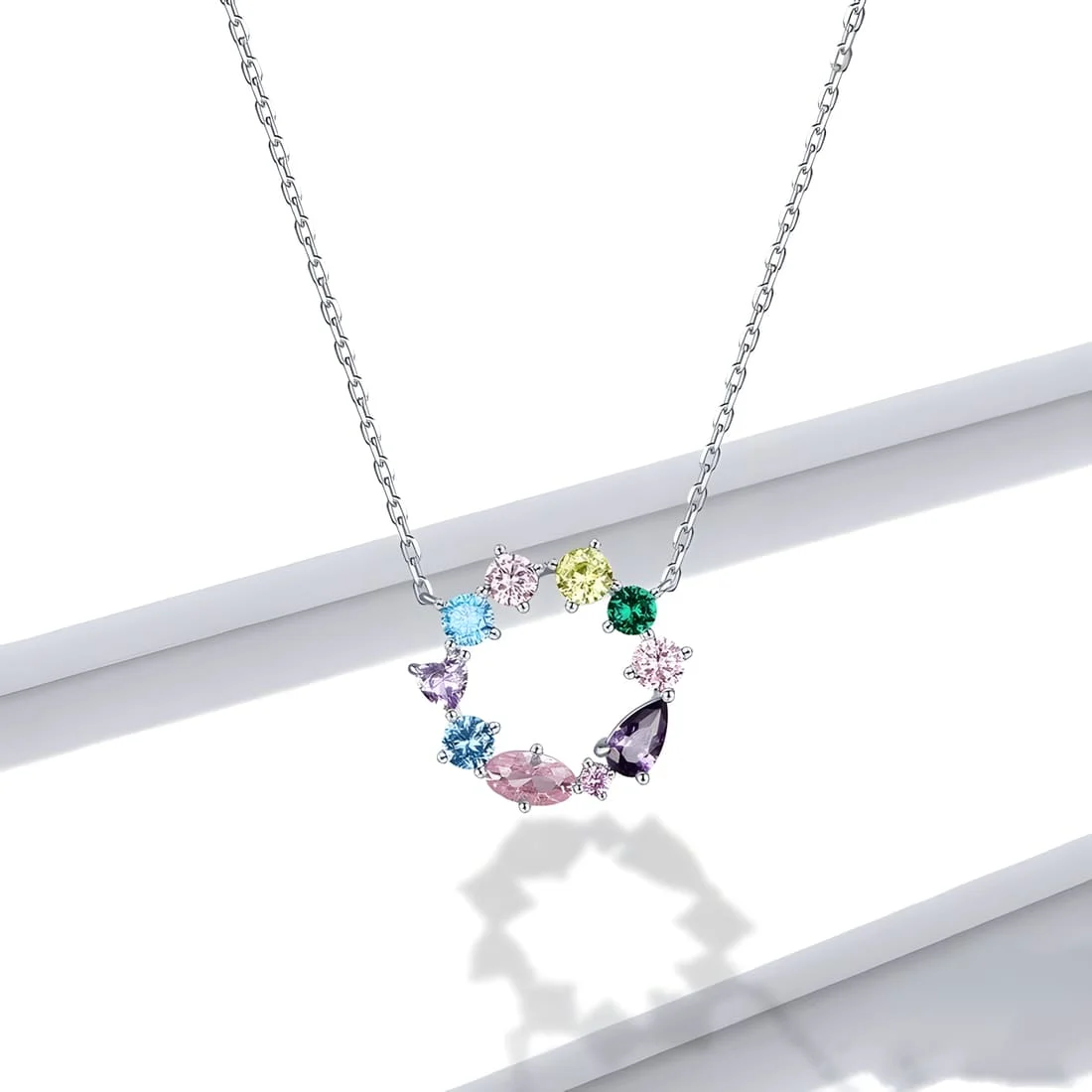 Collar de Cristales de Colores <myexti><span>Plata de Ley 925, chapada en oro blanco, con circonitas de colores y longitud ajustable</span></myexti> - Imagen 3