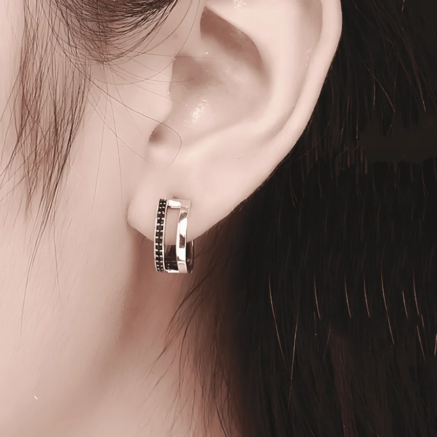 Pendientes de Aro Dobles <myexti><span>Plata de Ley 925, chapada en oro blanco, con circonitas negras</span></myexti> - Imagen 2