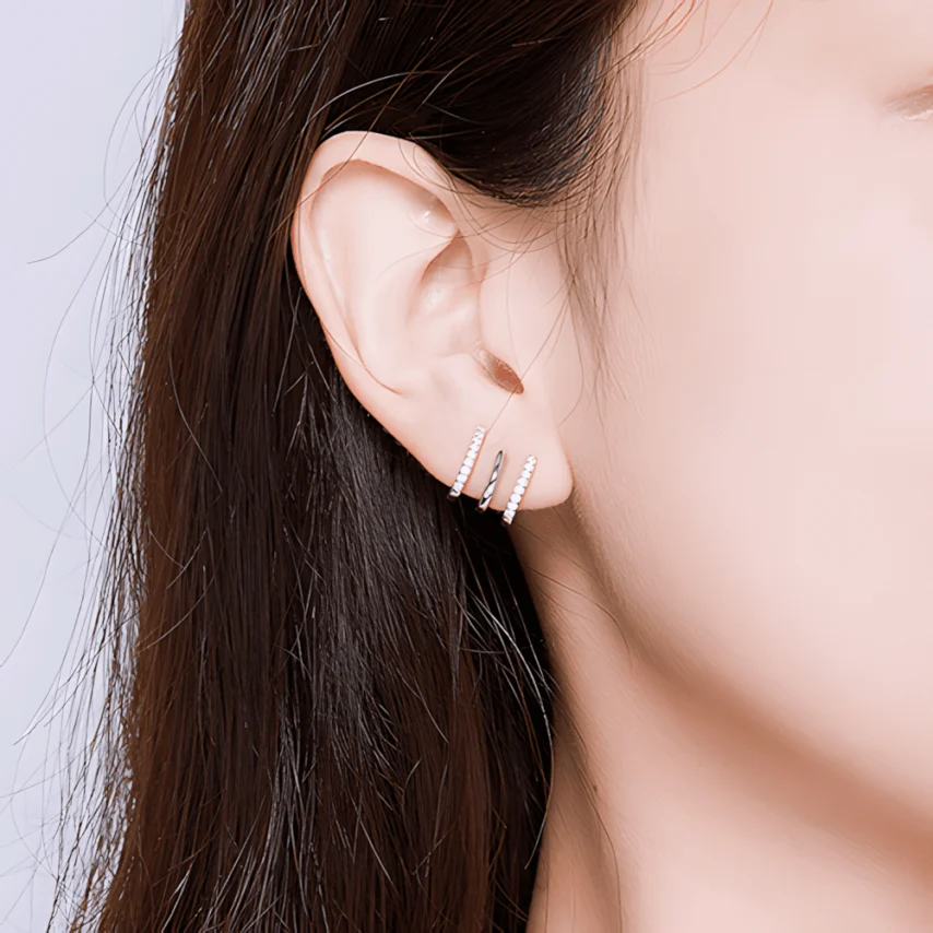Pendientes de Aro Triples <myexti><span>Plata de Ley 925, chapada en oro blanco, con circonitas</span></myexti> - Imagen 2