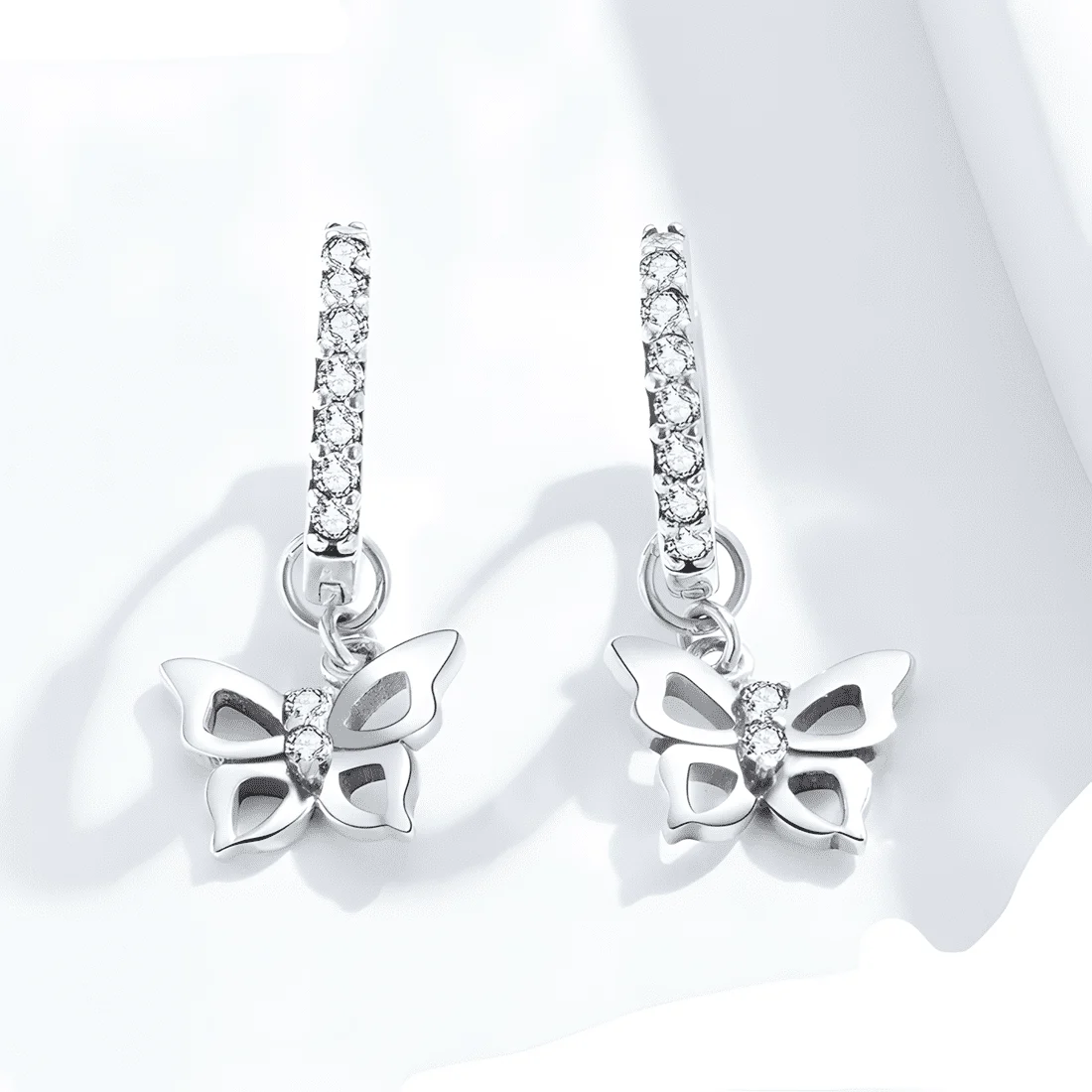 Pendientes de Aro Mariposa <myexti><span>Plata de Ley 925, chapada en oro blanco, con circonitas</span></myexti> - Imagen 3