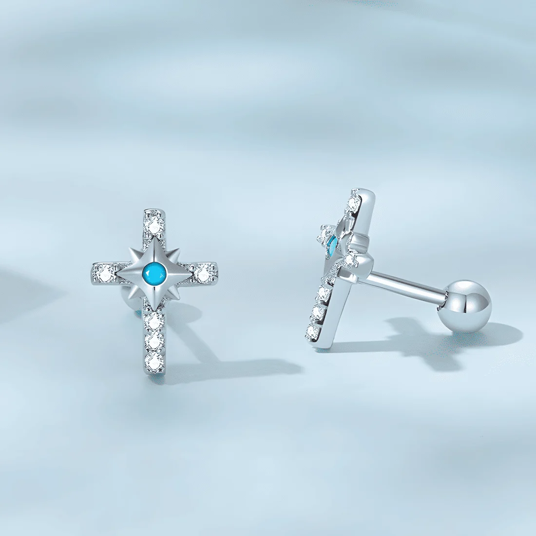 Pendientes de Botón Cruz <myexti><span>Plata de Ley 925, chapada en oro blanco, con circonitas blancas y azules claras</span></myexti> - Imagen 3