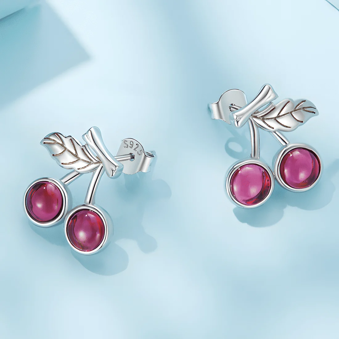 Pendientes de Botón de Cereza <myexti><span>Plata de Ley 925, chapada en oro blanco, con rubíes</span></myexti> - Imagen 3