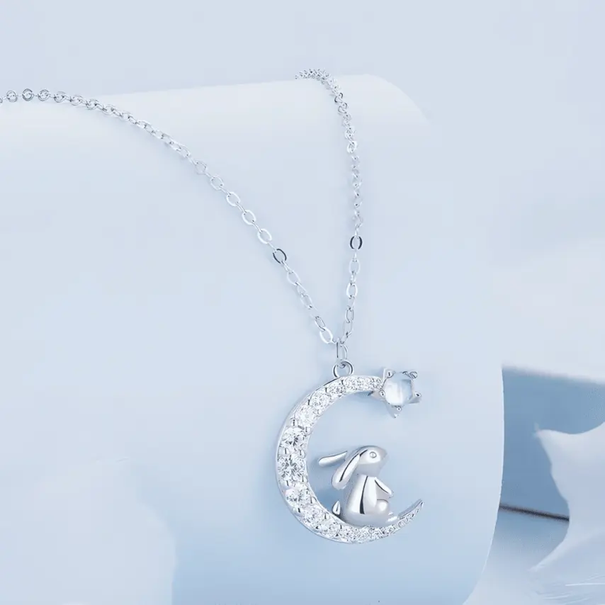 Collar Conejo de la Luna <myexti><span>Plata de Ley 925, chapado en oro blanco, con circonitas y piedra lunar, con longitud ajustable</span></myexti> - Imagen 4