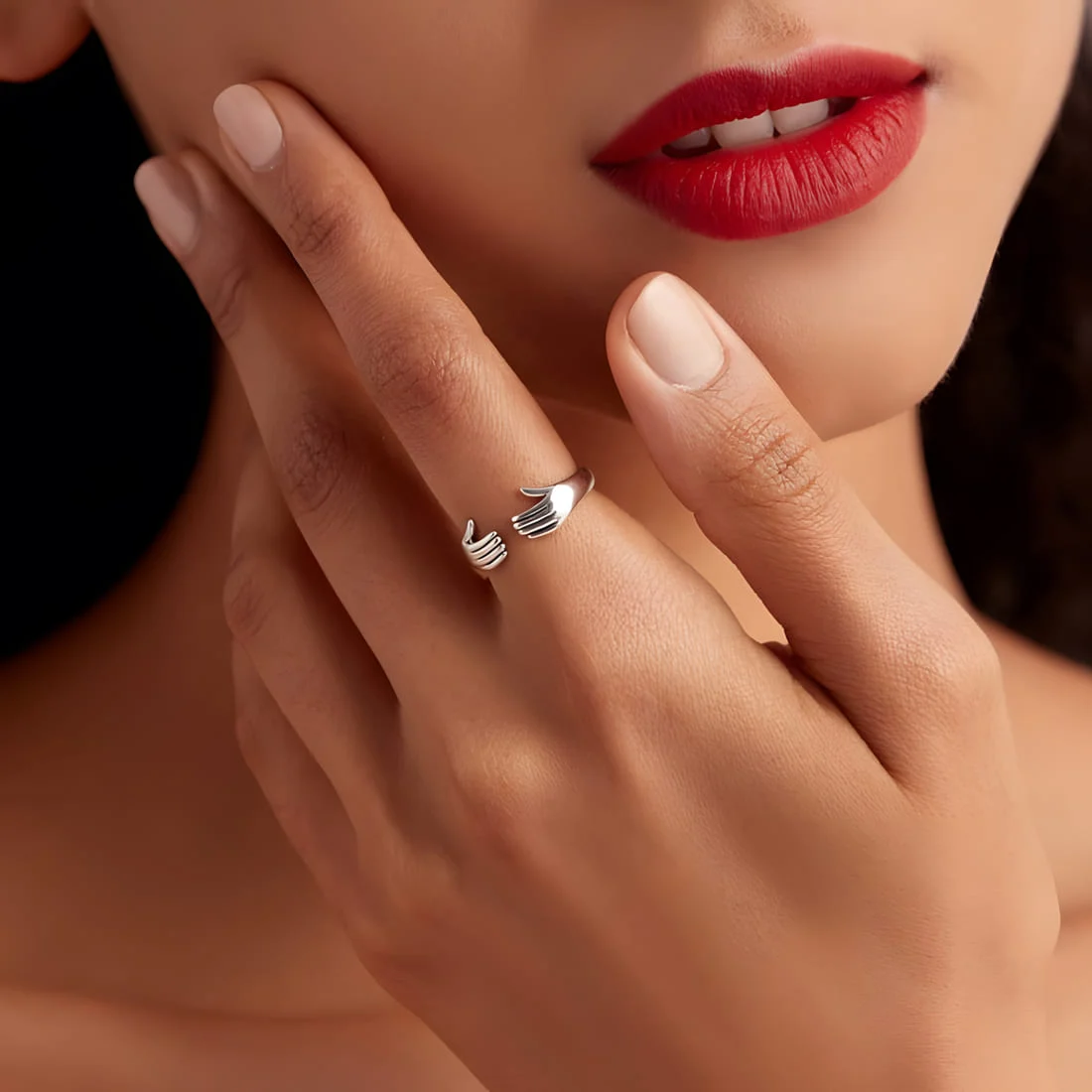 Anillo Abrazo <myexti><span>Plata de Ley 925, chapada en oro blanco, con detalles de manos - ajustable</span></myexti> - Imagen 5