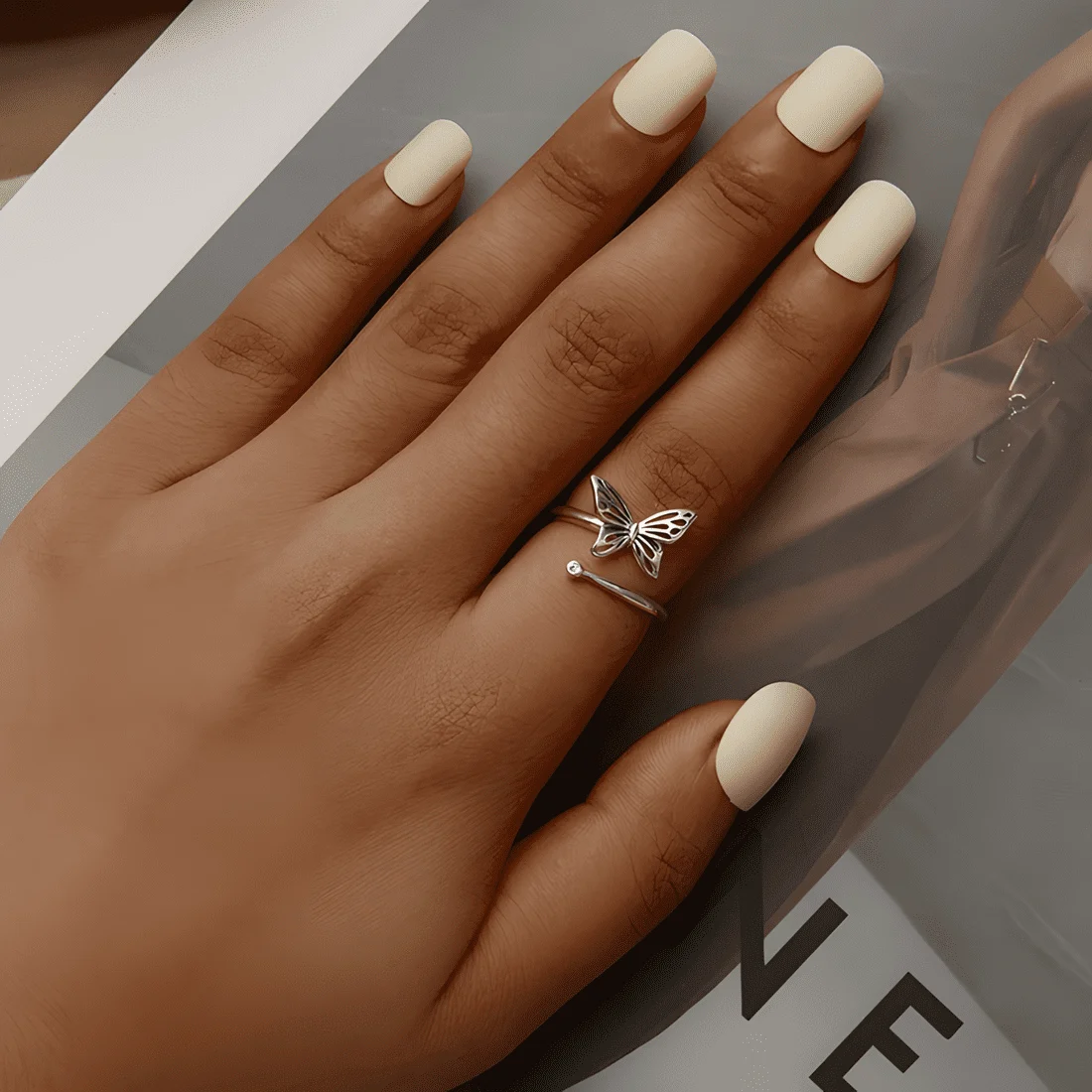 Anillo de Mariposa <myexti><span>Plata de Ley 925, chapada en oro blanco, con circonitas - ajustable</span></myexti> - Imagen 2