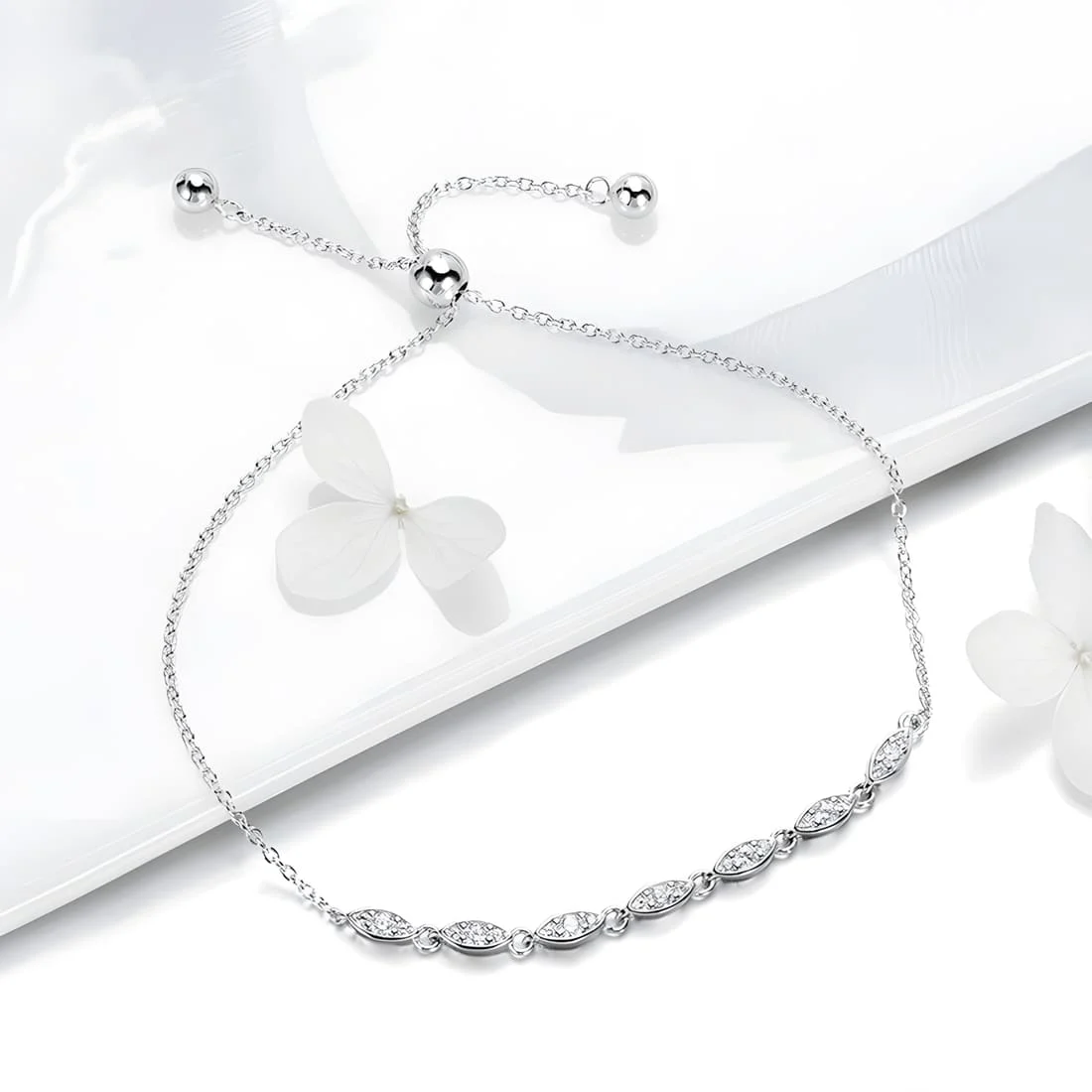 Pulsera Brillante <myexti><span>Plata de Ley 925, chapada en oro blanco, con circonitas y longitud ajustable</span></myexti> - Imagen 4